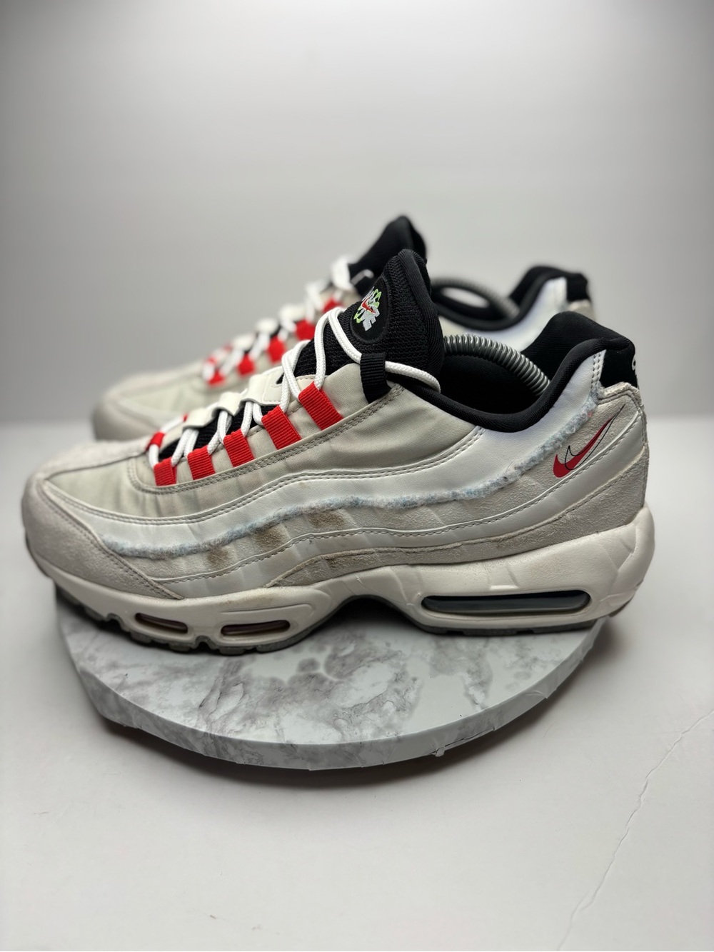 Size 10.5 - Nike Air Max 95 SE Double Swoosh - Light Bone Habanero Red